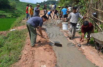 ແນວໂຮມປະເທດຊາດ 13 ແຂວງພາກເໜືອ ເຂົ້າຮ່ວມການຮັບປະກັນຄວາມປອດໄພດ້ານຄົມມະນາຄົມ, ກໍ່ສ້າງຊົນນະບົດໃໝ່